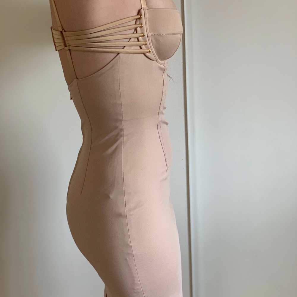 Dolce & Gabbana Beige Bodycon Dress - Picture 7 of 8